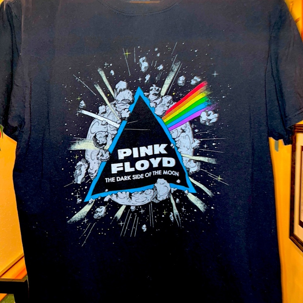 2018 Piink Floyd The Dark Side of Moon Black w Multiple Colors.Unisex Sz Lrg